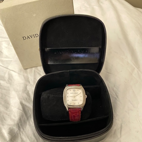 David Yurman Thoroughbred watch with original leather case and box. main image 5